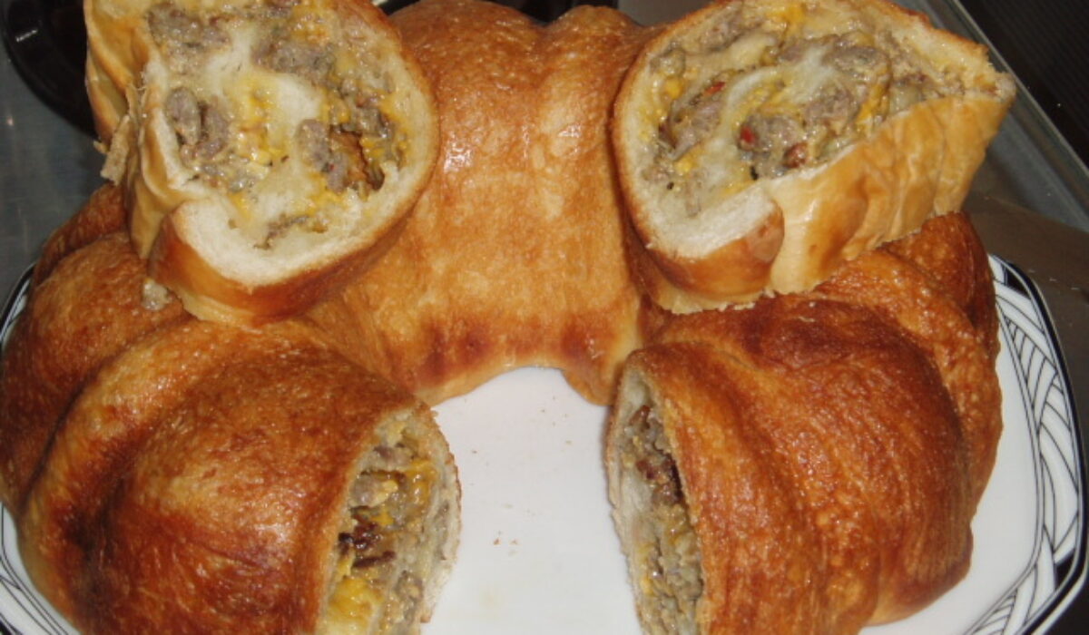 Big Green Egg Sausage Roll