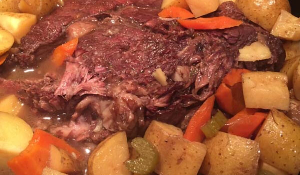 Big Green Egg Pot Roast